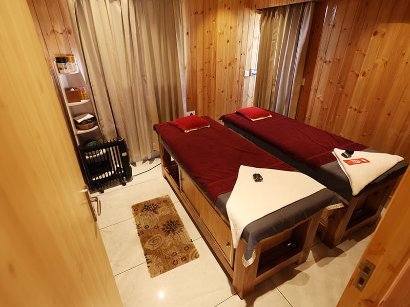 The Prominence Hotel - Dehradun